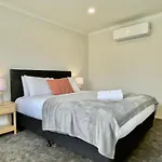Sky Stars Brand-New Comfortable 3 & 4-Bedroom Houses