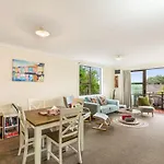 Lovely 2-Bedroom Apartment With Free Parking
