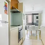 Central Two-Bedroom Apartment Close To Spark Arena