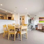 Stylish And Serene Living In Kohimarama