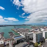 2 Brm Apt - Amazing Harbour Views, Level 30