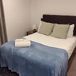 Sky Stars Cbd Apartment