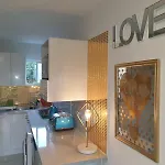 Book Now Affordable Cute Cozy Studio With Carpark 23