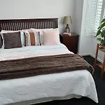 Omahanui - City Fringe Guesthouse