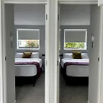 Eden St Lukes Cozy Accommodation