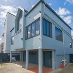 Gorgeous Orakei Home By Furnished Rentals