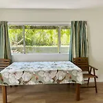 Spacious Escape In Fairview, Free Wifi, Coffee ,Tea And Parking ,Private Bathroom Near Albany Mall And Highway