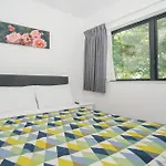 Yates Park Motel