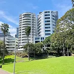 Graceful Parkside Scenery 1 Bed & 1 Study Vs Ac Pool & Gym