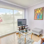 Ellerslie Modern 2Br-15 Min To Cbd