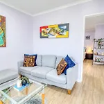 Ellerslie Modern 2Br-15 Min To Cbd