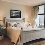 Atelier De Hobson Luxury Guest Suite