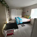 Private Studio With Self Check-In, Ensuite, Wifi & Kitchenette