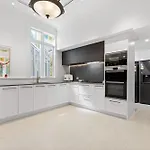 Aachen House