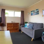 Sea Vista Apartments