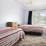 Auckland Airport Guest House