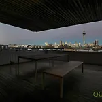 Qv City Edge Chic Apartment- 1032