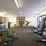 Urban Studio With Gym And Pool