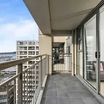 Wonderful Apartment In Quiet Cbd Neighbourhood!