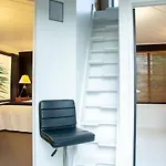 Bright 2 Bedroom Townhouse In Central Parnell