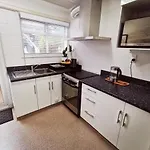 Lush & Co Auckland Bed & Breakfast