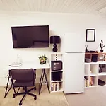 Lush & Co Auckland Bed & Breakfast