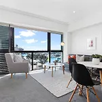 Cbd Viaduct Harbour Resort