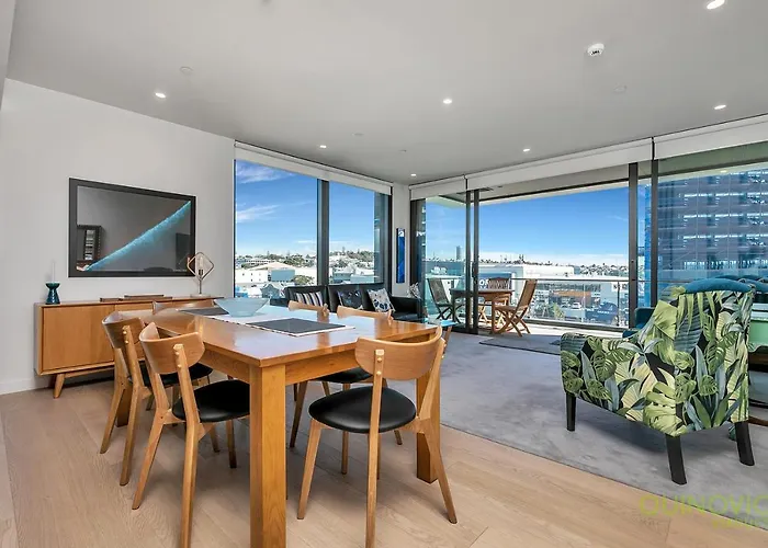 Qv Brand New Luxury Apt With Tandem Carpark - 975