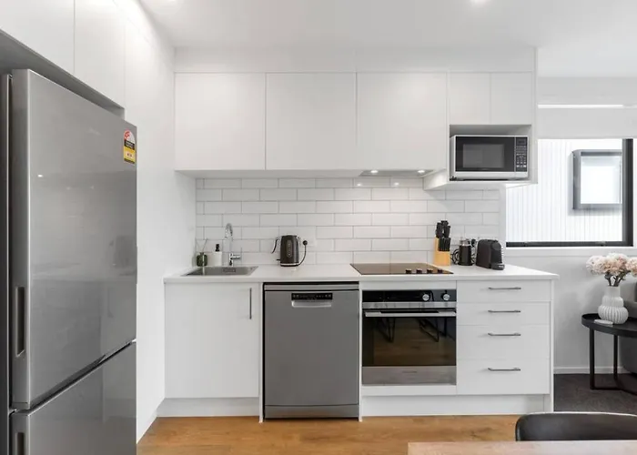 Contemporary Urban Retreat
