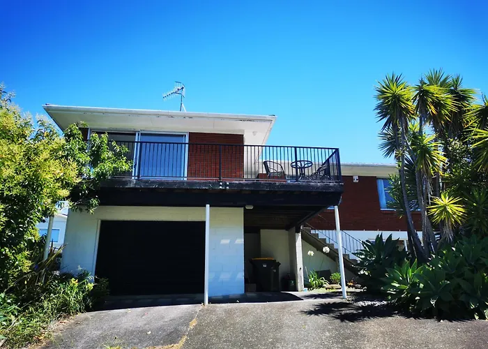 Sunshine Hillcrest Home