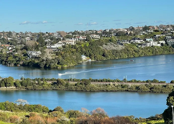 Basin View