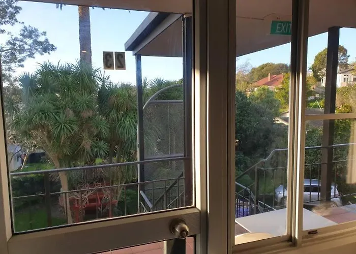 Book Now Affordable Cute Cozy Studio With Carpark 23