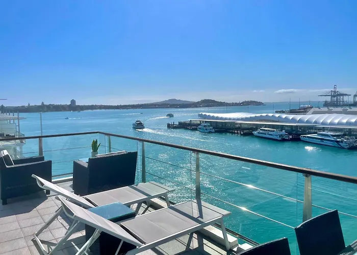 All New Lux Panoramic Sea-View Penthouse On Princes Wharf! The Heart Of Auckland Cbd! Free Parking!