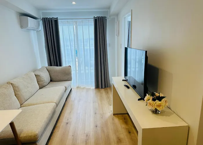 Otahuhu Shopping Centre Apartment 8A