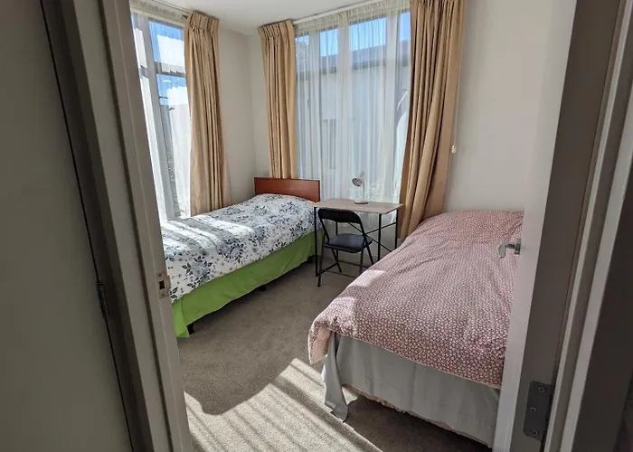 Newmarket Homestay - Twin Room