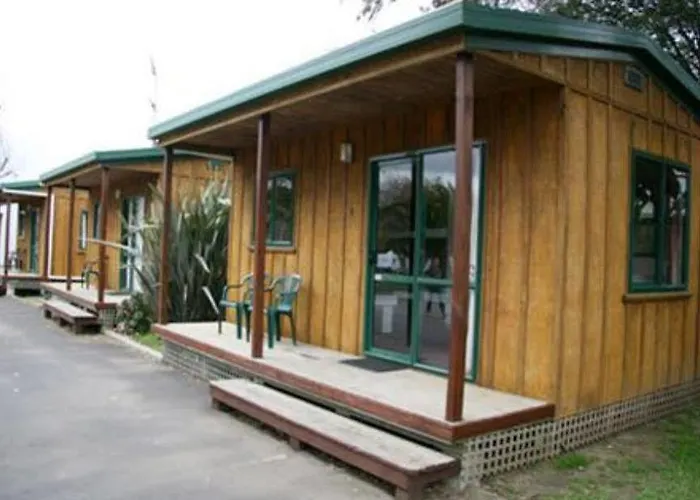 Manukau Top 10 Holiday Park