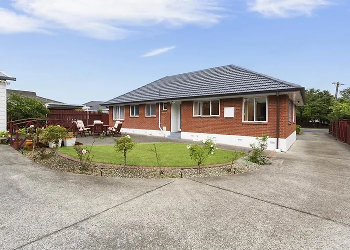 Auckland Airport Guest House