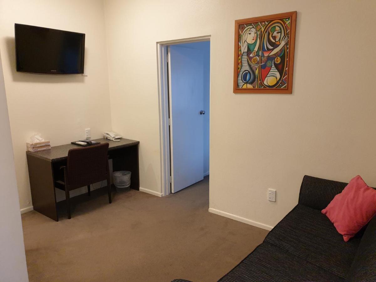 At Eden Park Motel Auckland