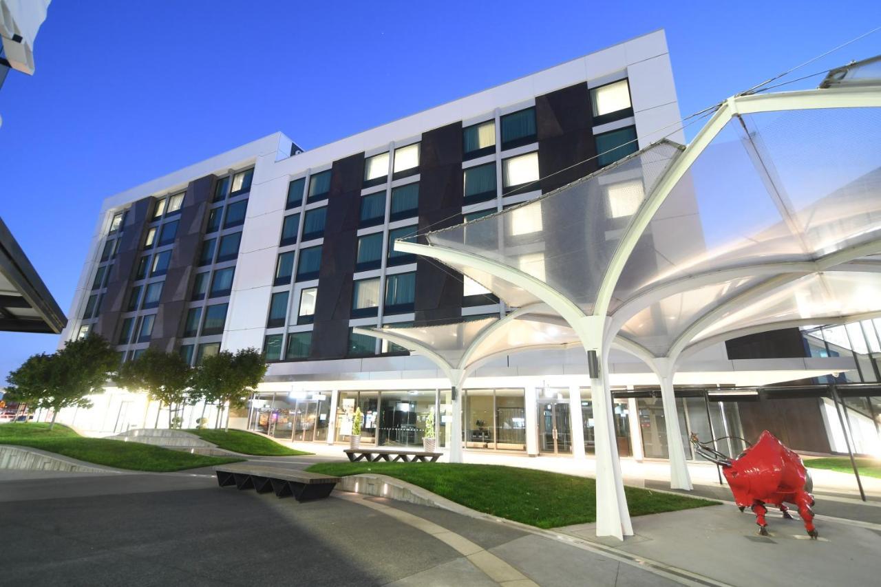 Quest Highbrook Aparthotel 4*