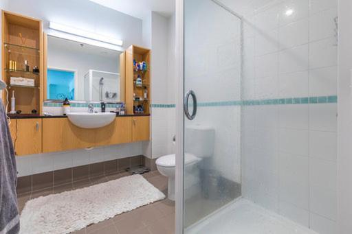 Apartment Qv Spacious On The Wharf With Wifi