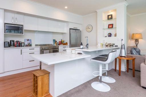 Qv Spacious On The Wharf With Wifi * Auckland
