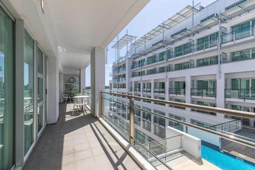Apartment Qv Spacious On The Wharf With Wifi