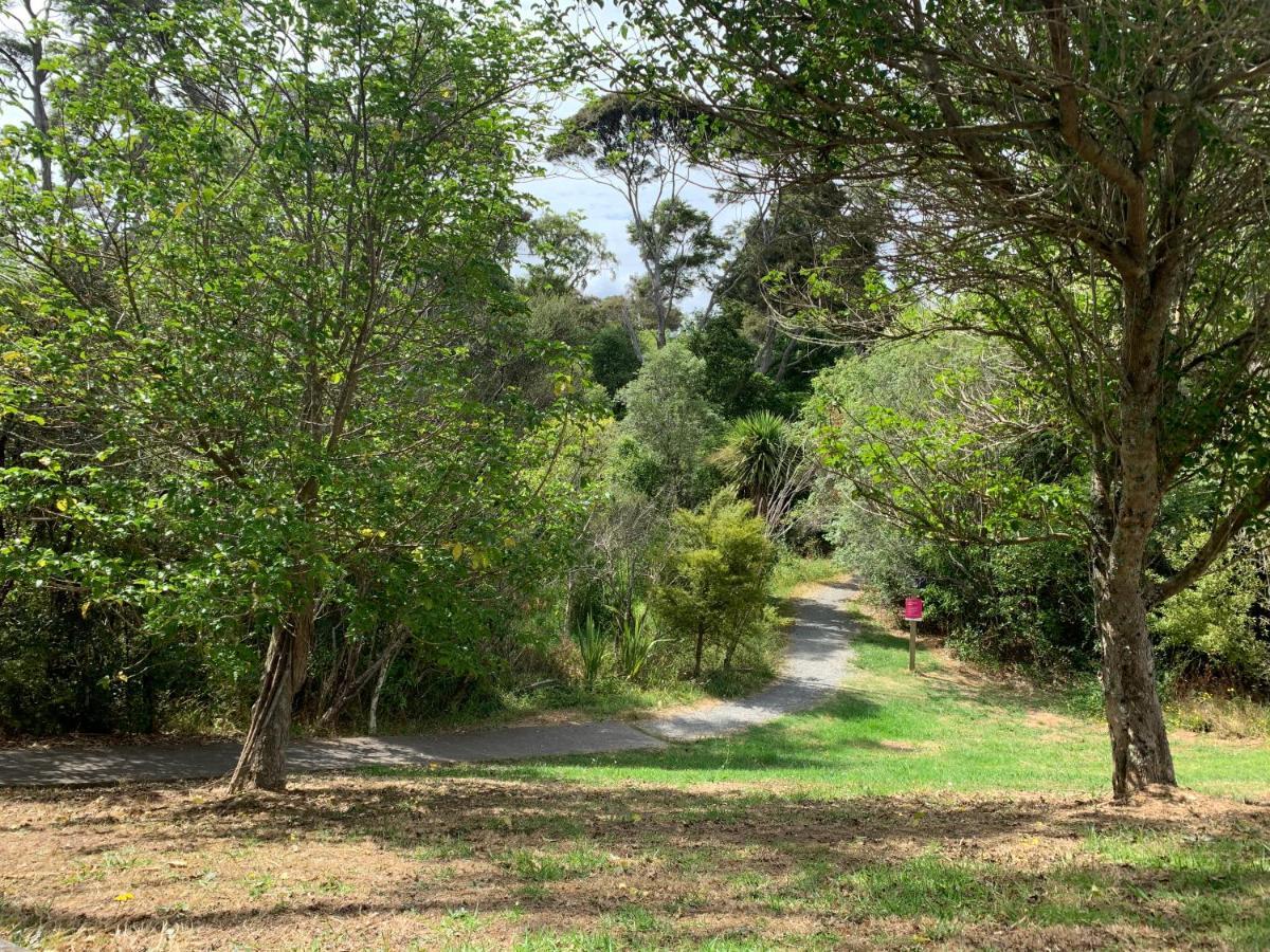 Opanuku Out West Guest house Auckland