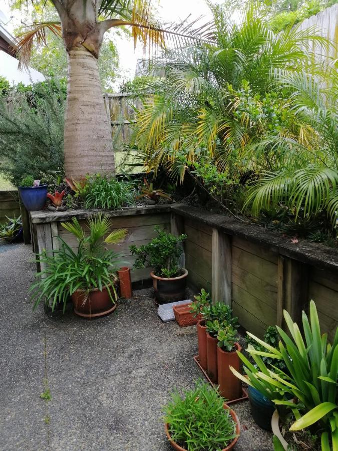 Double With Shared Bathroom * Auckland