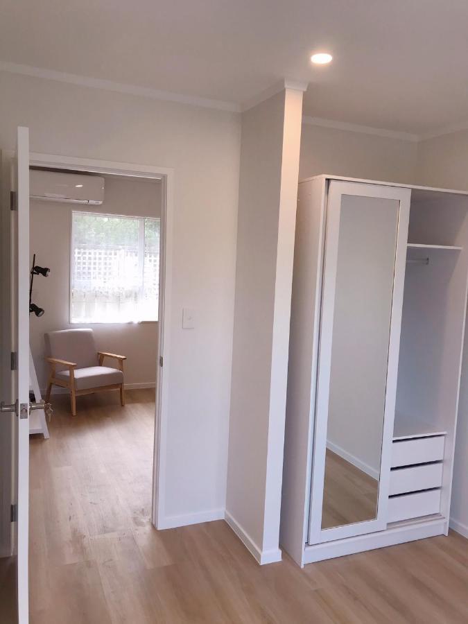Bright Eden Park Two Bed Townhouse Private Parking Apartment
