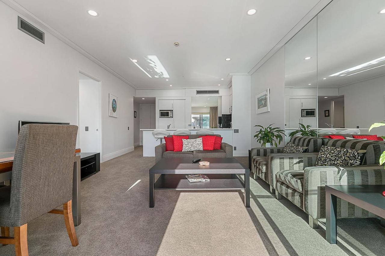 Apartment Stunning & Spacious Haven On The Waterfront! Auckland