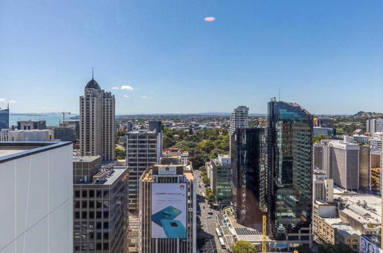 Gorgeous Tower&city View 2 Bdm Apt In Cbd Apartment *