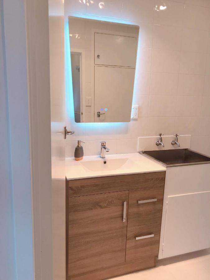 Bright Eden Park Two Bed Townhouse Private Parking Apartment