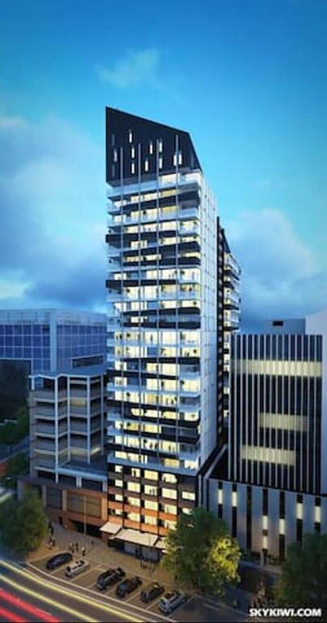 With Brilliant Views In Cbd Apartment Auckland
