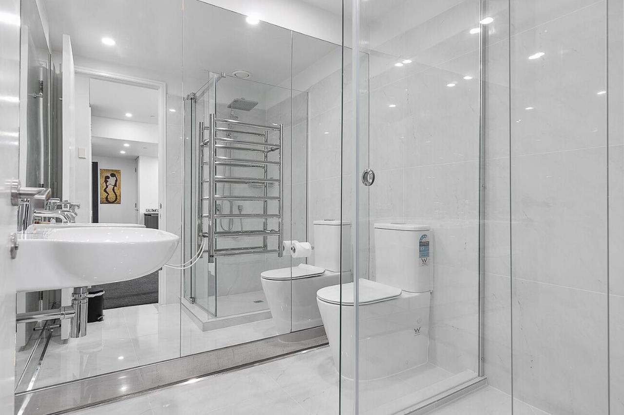 Apartment Qv Upscale Modern Viaduct With Parking - 965
